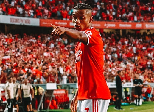 华体会官网-皇马轻取本菲卡,内马尔乌龙送礼法甲  第1张 华体会官网-皇马轻取本菲卡,内马尔乌龙送礼法甲  第1张