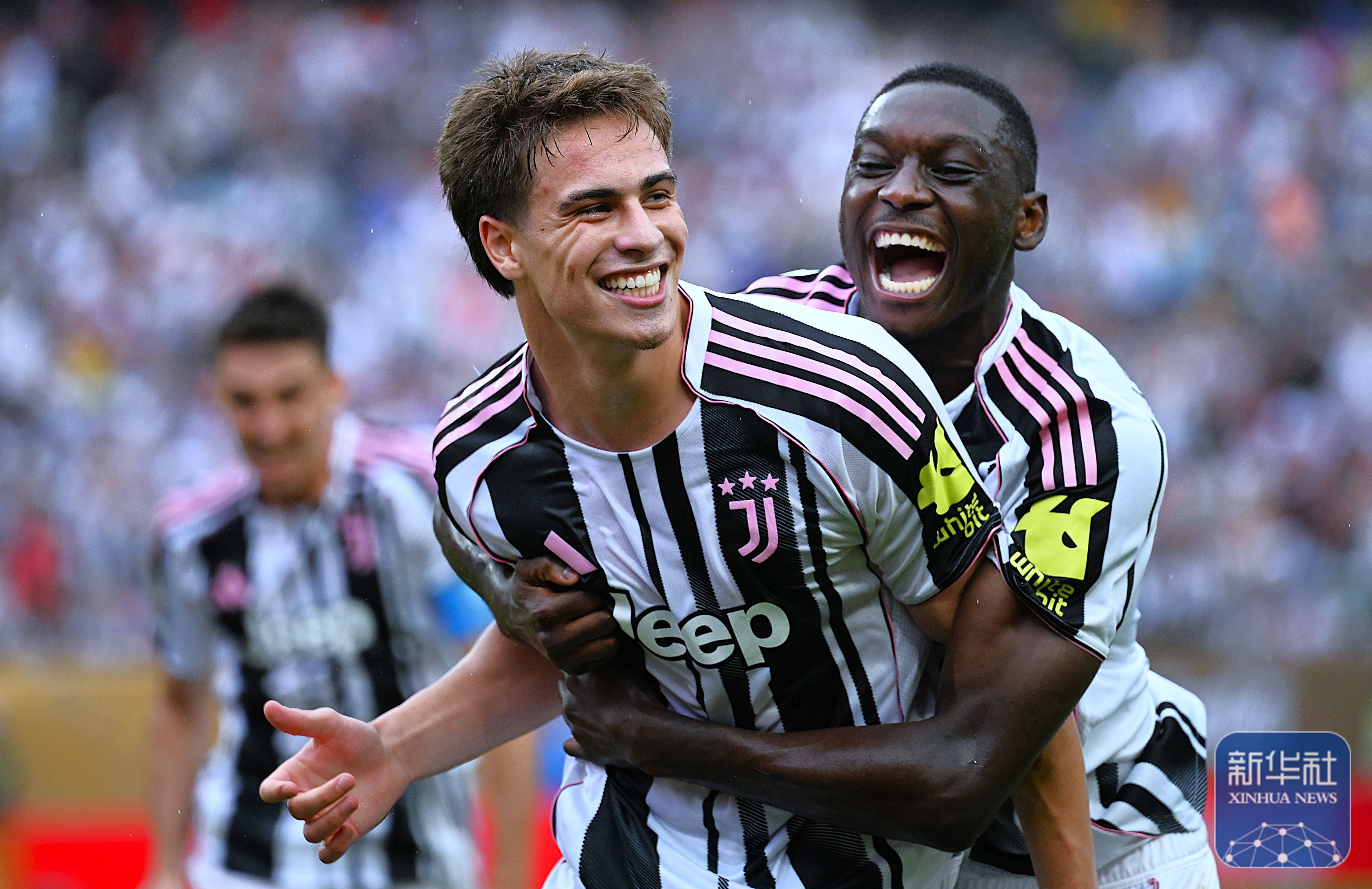 华体会官网-塞维利亚逆转尤文，德容惊艳世界的简单介绍  第1张